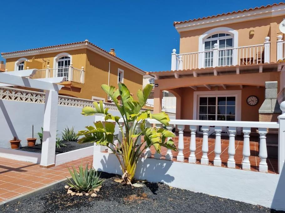 Villa Maracay-Caleta De Fuste-Fiber Optic 600Mb المظهر الخارجي الصورة